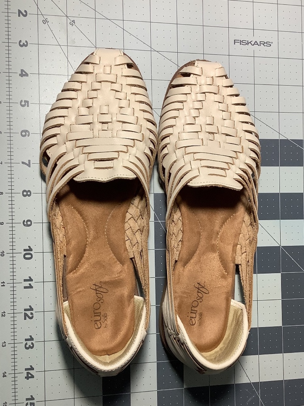 EuroSoft Women Shoes, Size 8M, Cream, Genuine Leather